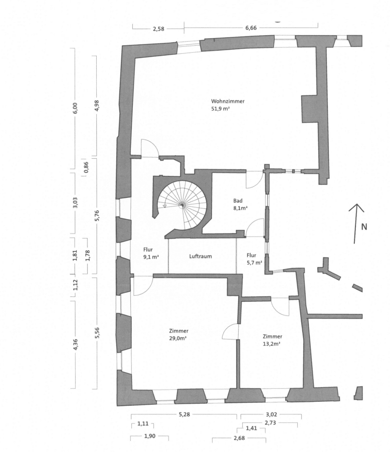 Grundriss Obergeschoss - Wohnen im Denkmal: Historische Schlosshälfte in Opfingen mit einem parkähnlichen Grundstück