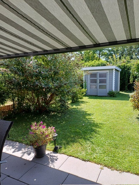 Terrasse mit Blick in den Garten - Ihr neues Zuhause in Bad Krozingen