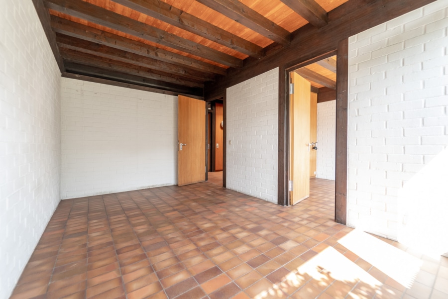 ...möglicher Ankleide - Großzügiger Atrium-Bungalow in bevorzugter Lage von Stegen